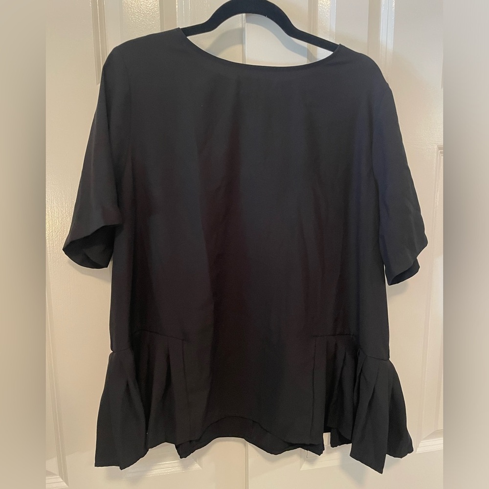 Eloquii Black Ruffle Hem Top